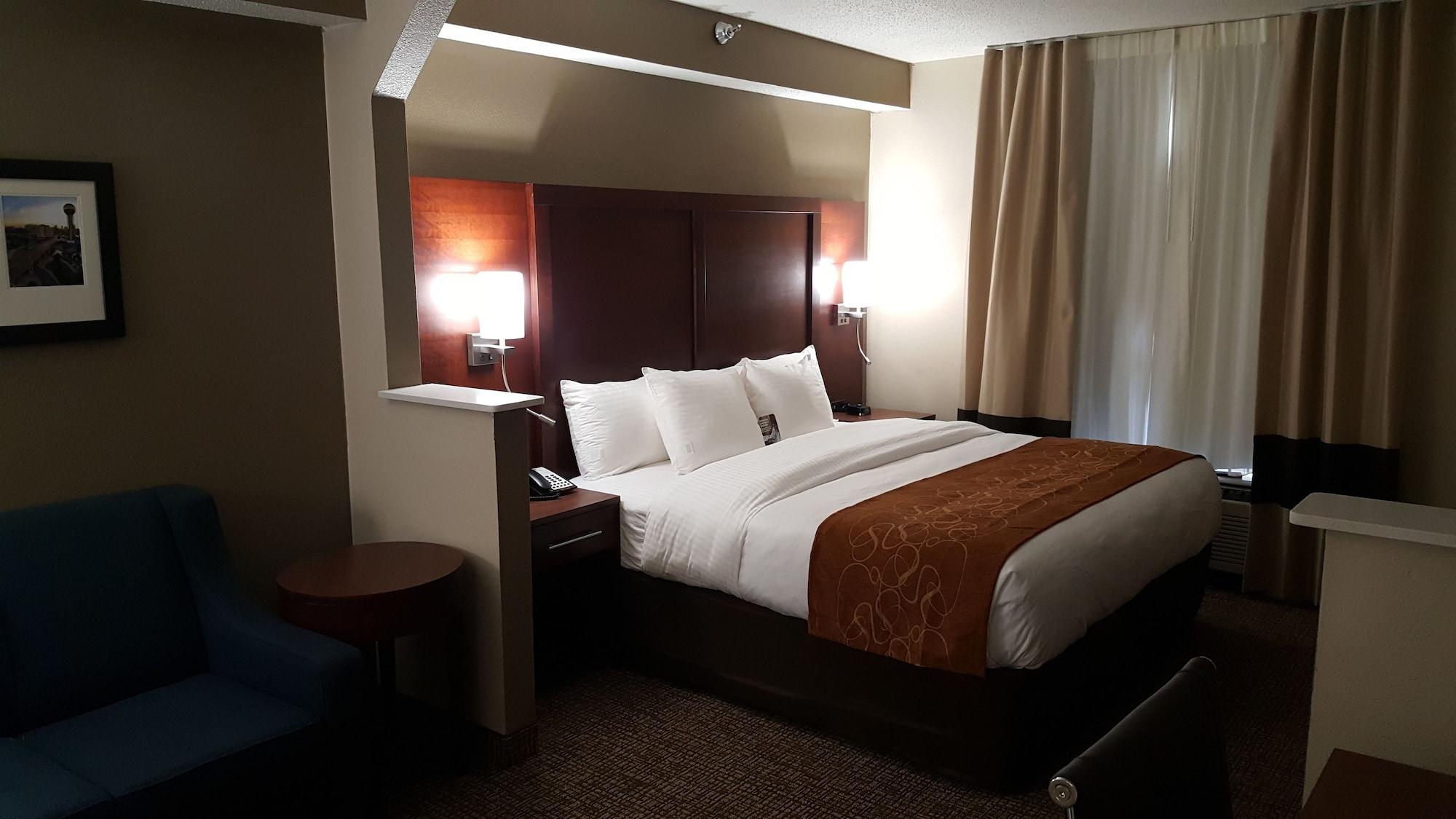 Comfort Suites Knoxville Airport Алкоа Экстерьер фото