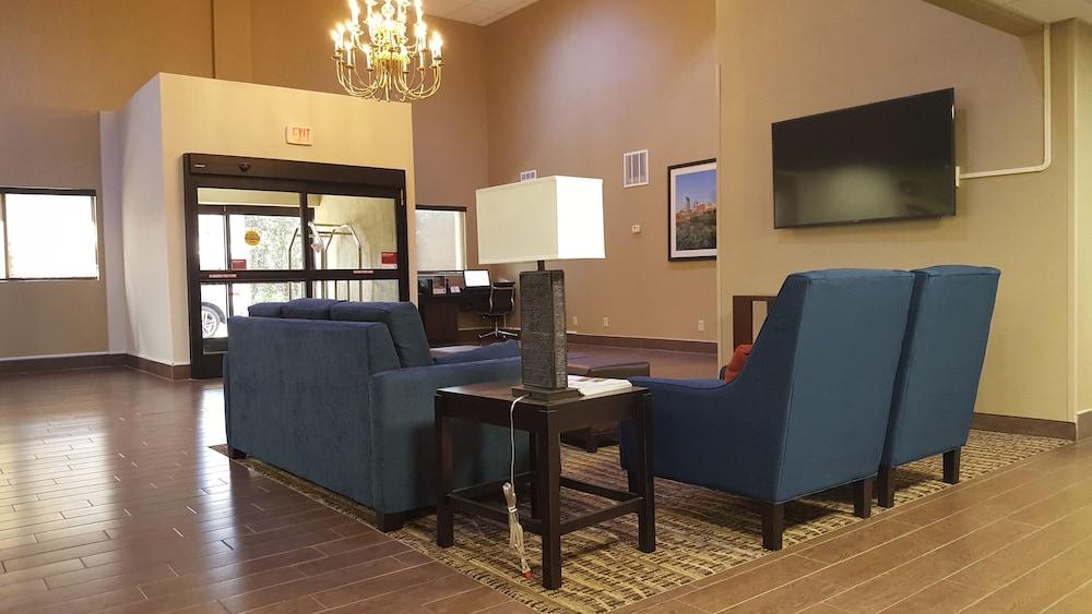 Comfort Suites Knoxville Airport Алкоа Экстерьер фото