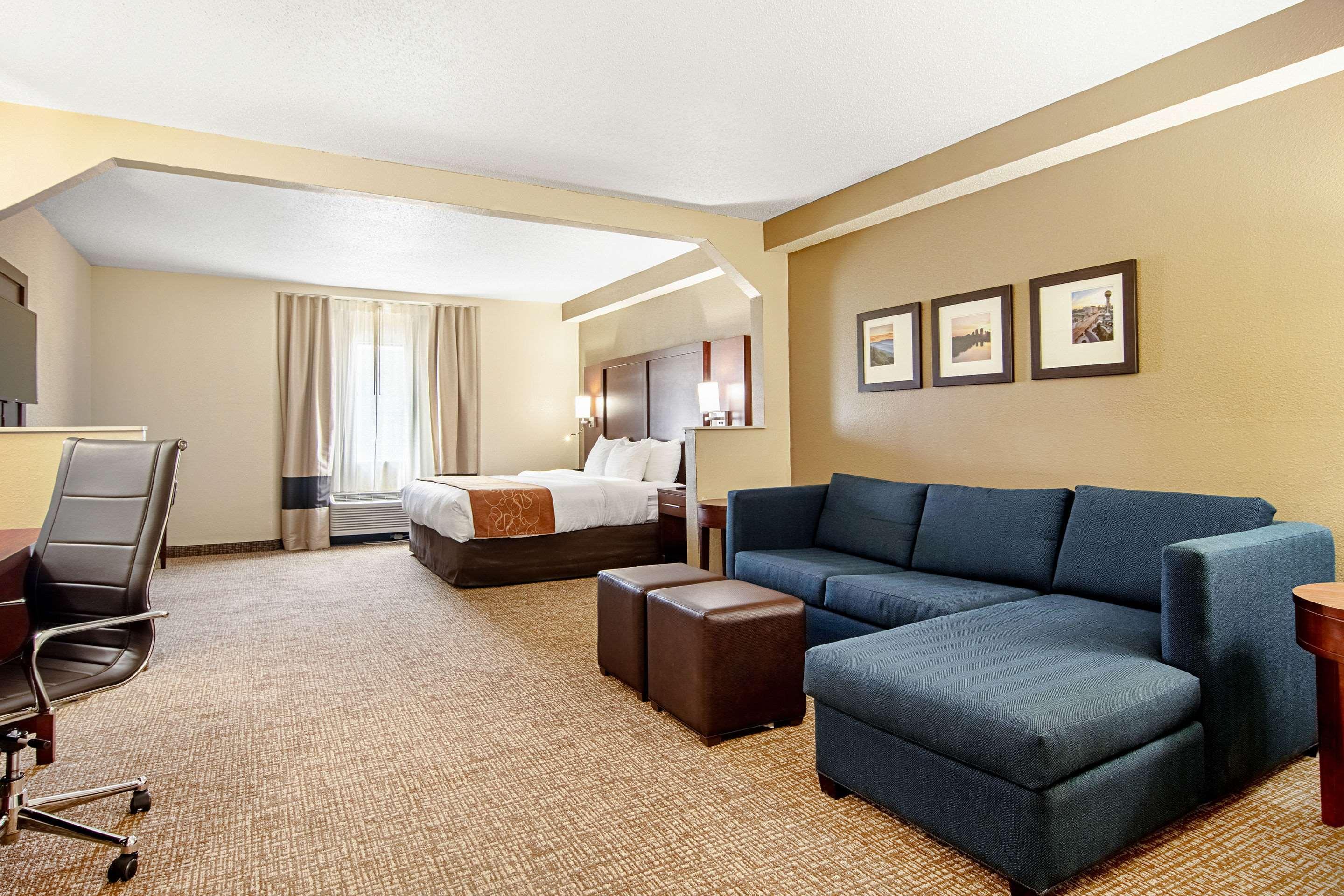 Comfort Suites Knoxville Airport Алкоа Экстерьер фото